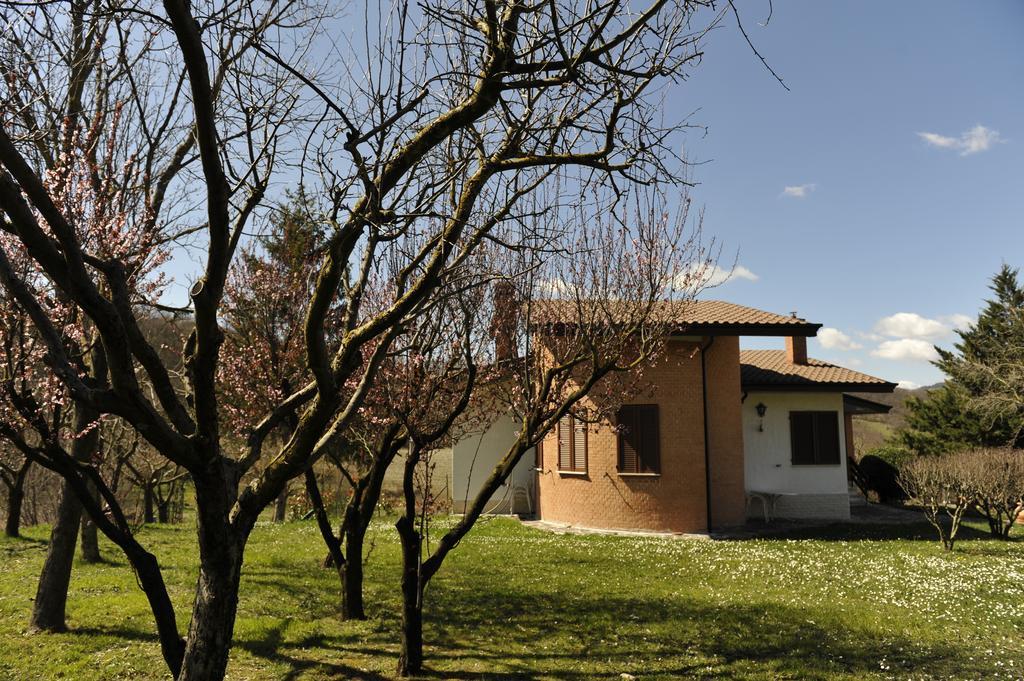 Aleanna Appartamenti Nocera Umbra Δωμάτιο φωτογραφία